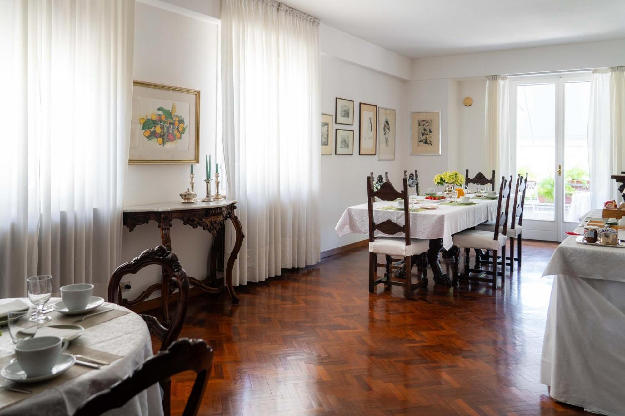 Casa Di Anna Apartment Песаро Екстериор снимка