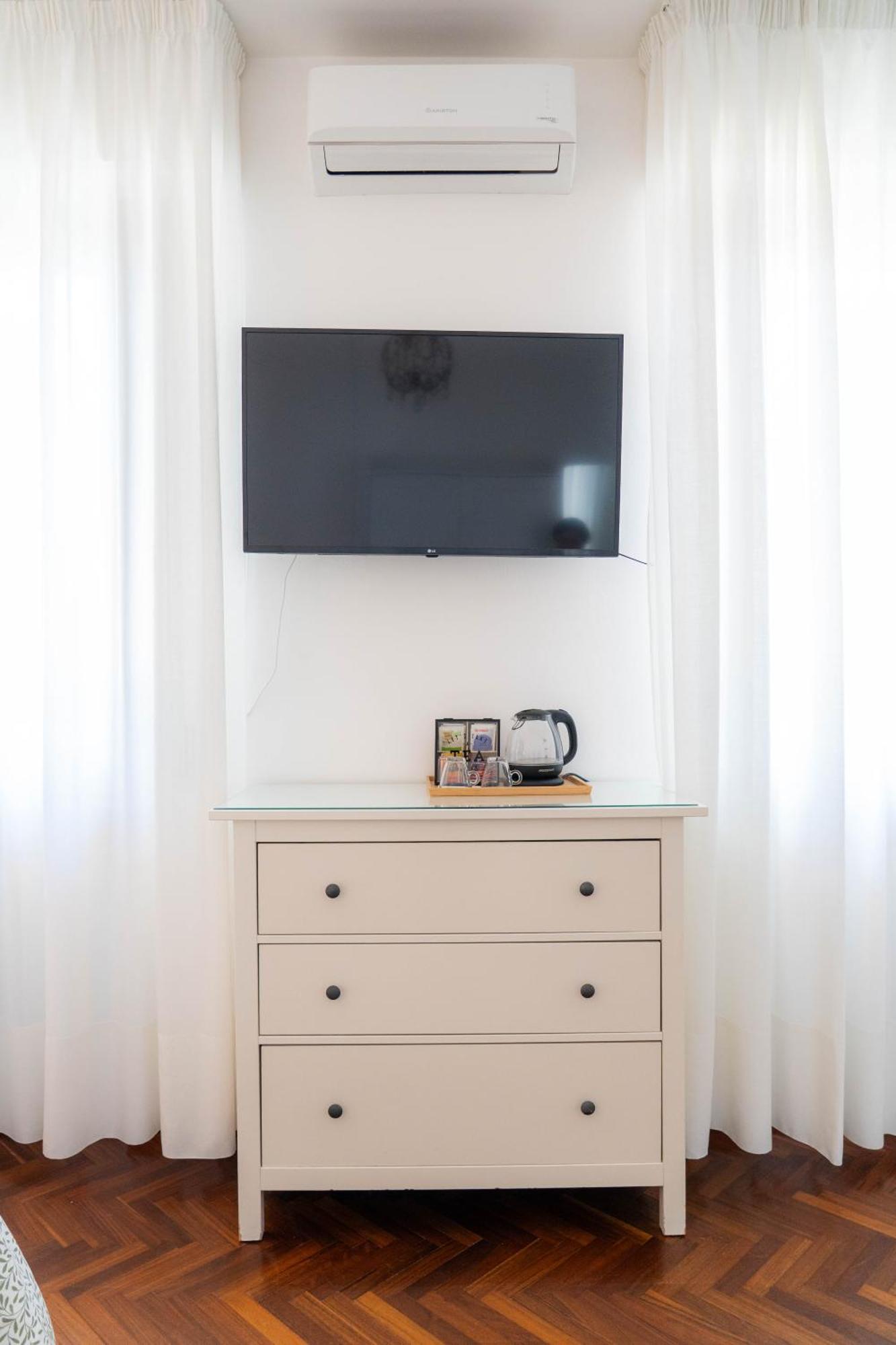 Casa Di Anna Apartment Песаро Екстериор снимка